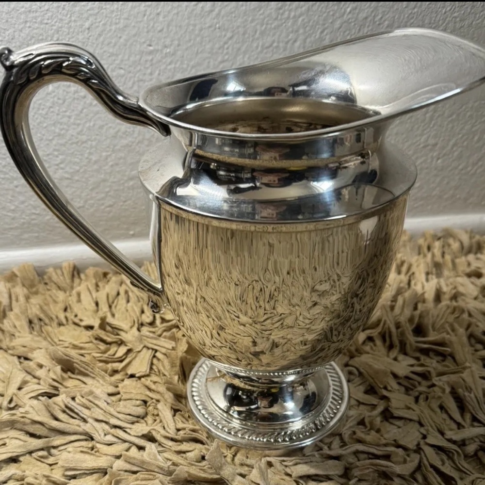 Antique English Silver MFG Corp Silver Plate Water Pitcher Jug 8” Tall